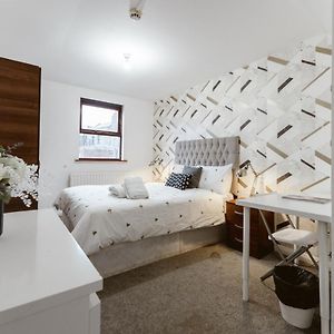 Whitechapel En-Suite Beds To Stay